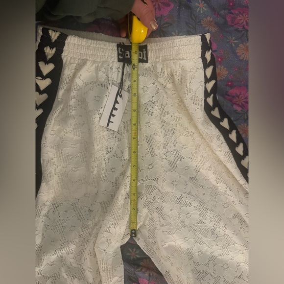NWT Sabbi Raving Heart Lace Cream Pants - Picture 10 of 12